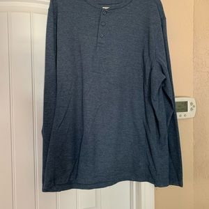 Long sleeve men’s t shirt XL from Magellan